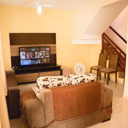 Casa A 400 M Da Praia Do Centro - Wifi 200Mb - Garagem - Tv 500 Canais - 2 Quartos - Cozinha Equipada - Churrasqueira Villa Rio das Ostras Eksteriør billede